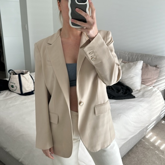 Babaton Agency Blazer size XS - Picture 1 of 3